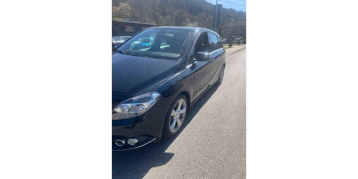 Mercedes-Benz B 200 187.000 km 6.700 &euro; Unterreichenbach 75399