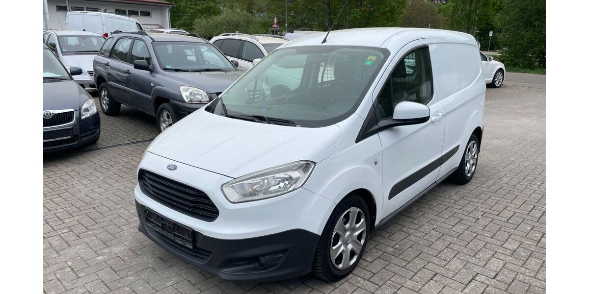 Ford Transit Courier 168.900 km 4.990 &euro; Nagold 72202