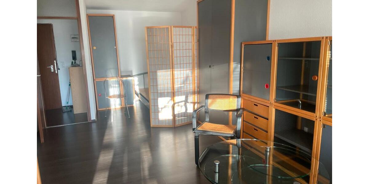 Etagenwohnung Esslingen am Neckar Pliensauvorstadt - 1 Zimmer, 38 m&sup2;, 700&euro; | Angebot:26223598