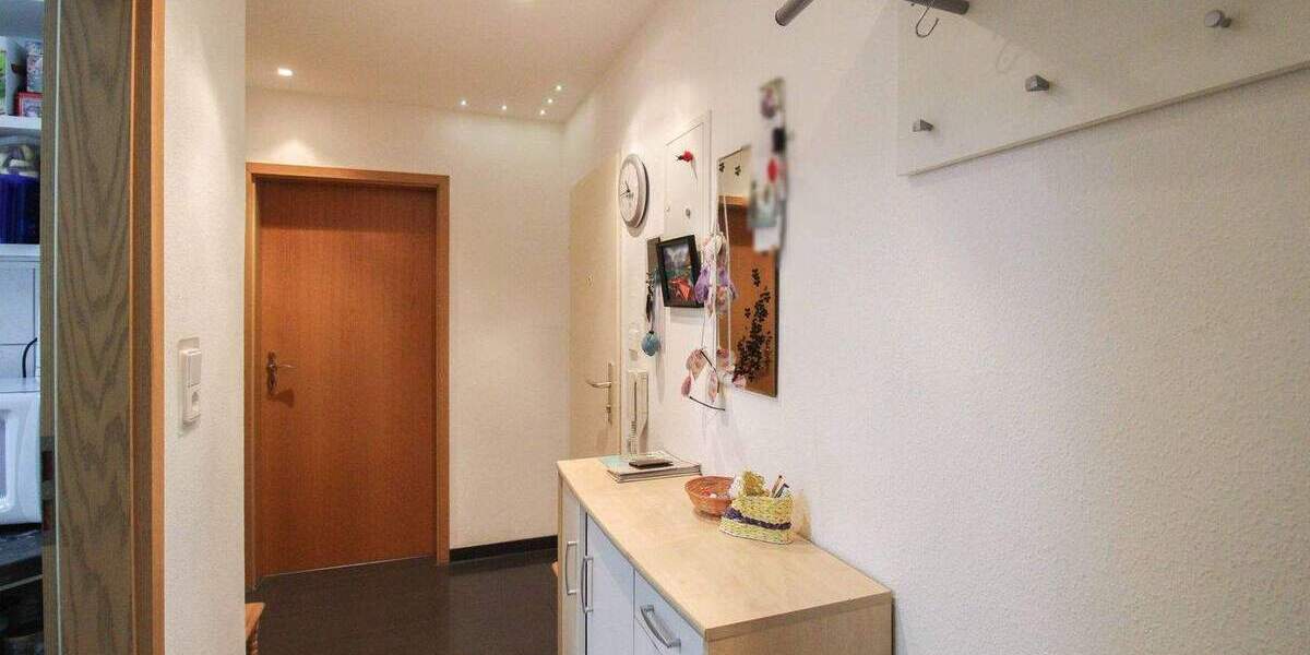 Einfamilienhaus Ludwigsburg Neckarweihingen - 2 Zimmer, 165.000&euro; | Angebot:24782167