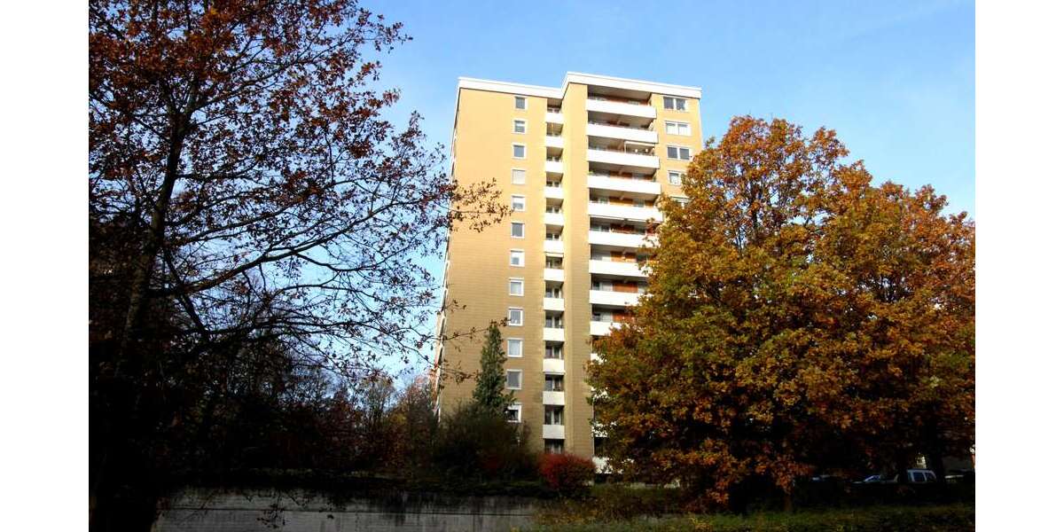 Wohnung zum Kaufen in Reutlingen 275.000 € 100 m² 3 zimmer