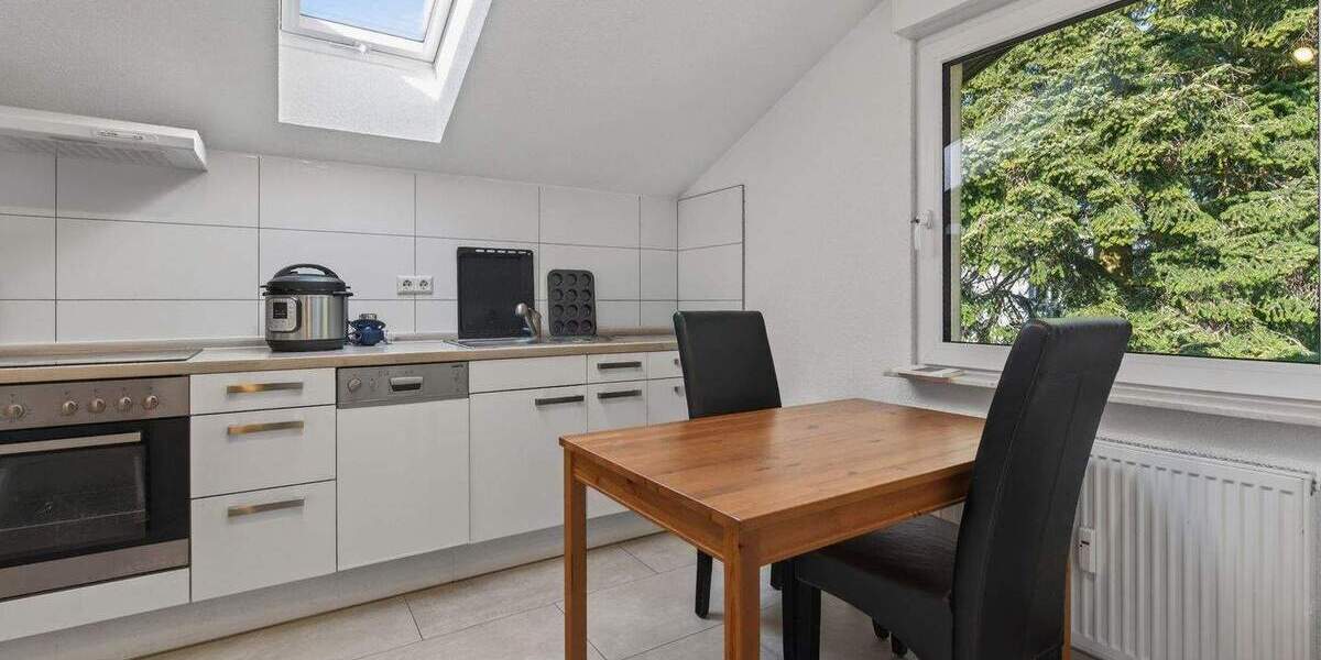 Mehrfamilienhaus, Wohnhaus Pforzheim Südoststadt - 8 Zimmer, 221 m&sup2;, 899.000&euro; | Angebot:25909413