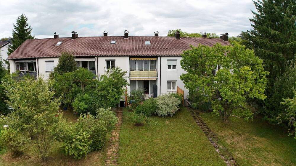 Mehrfamilienhaus, Wohnhaus Sindelfingen Mitte - 6 Zimmer, 122 m&sup2;, 419.000&euro; | Angebot:24860477