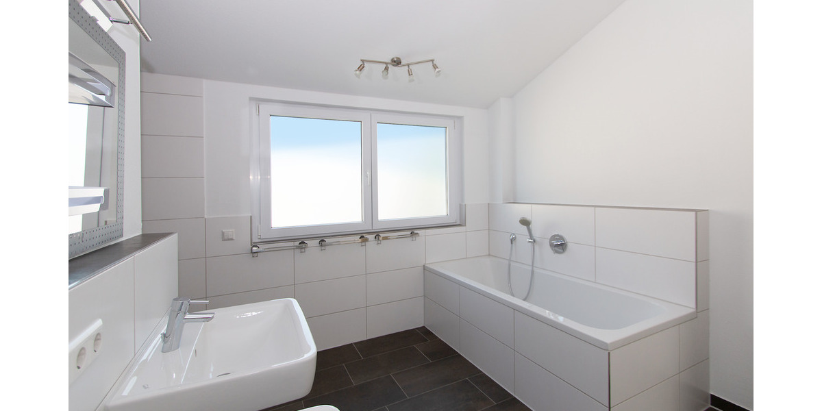 Doppelhaushälfte Weil der Stadt - 5 Zimmer, 195 m&sup2;, 795.000&euro; | Angebot:25743884