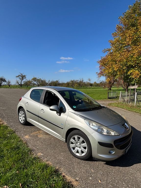 Peugeot 207 189.500 km 3.333 € Remmingsheim 72149
