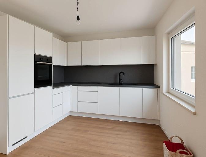 Kernsanierte 4-Zi.-Maisonette, EBK, Terrasse, EE: A+ in Möhringen