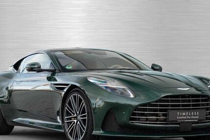 Aston Martin DB12