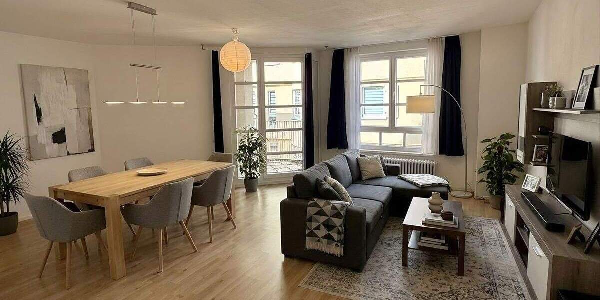 Etagenwohnung Reutlingen Innenstadt - 2 Zimmer, 66 m&sup2;, 289.000&euro; | Angebot:25751226
