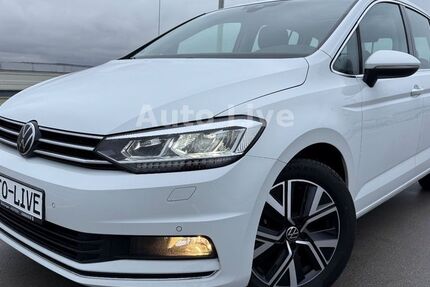 VW Touran 186.233 km 19.990 &euro; Stuttgart 70499