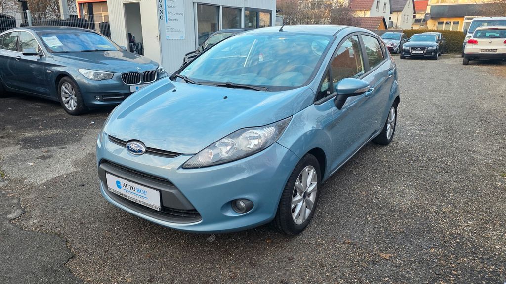 Ford Fiesta 67.200 km 4.990 &euro; Reutlingen 72770