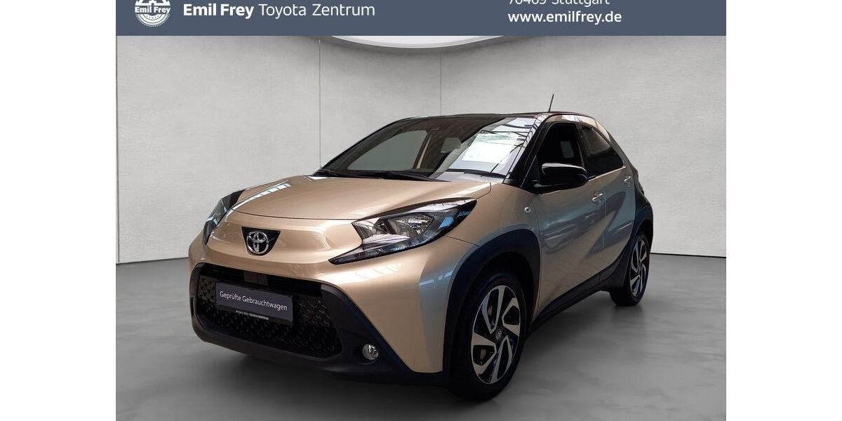Toyota Aygo (X) 11.300 km 14.450 &euro; Stuttgart 70469