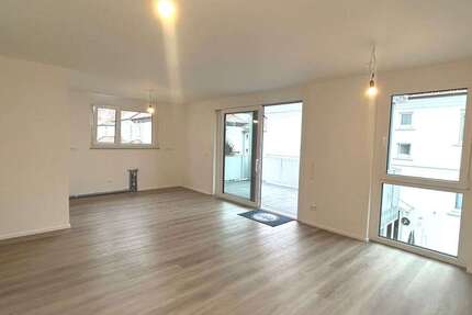Wohnung Fellbach - 3 Zimmer, 73 m&sup2;, 1.600&euro; | Angebot:27666122
