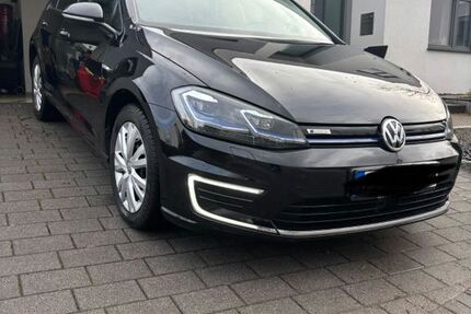 VW Golf 65.000 km 14.990 &euro; Pforzheim 75175
