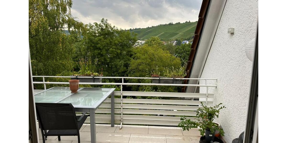 Dachgeschoßwohnung Stuttgart Hedelfingen - 2 Zimmer, 54 m&sup2;, 219.000&euro; | Angebot:23928181