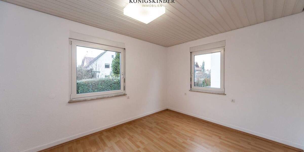 Einfamilienhaus Ludwigsburg Oßweil - 6 Zimmer, 151 m&sup2;, 449.000&euro; | Angebot:25669333