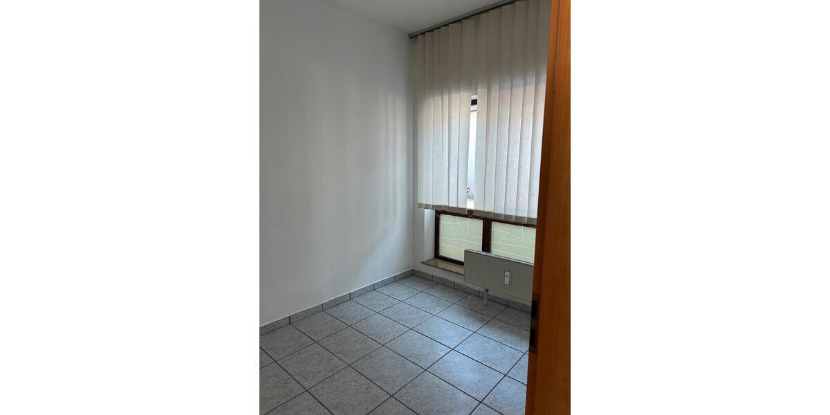 Gewerbeobjekt Schönaich - 1.200&euro; | Angebot:24460607