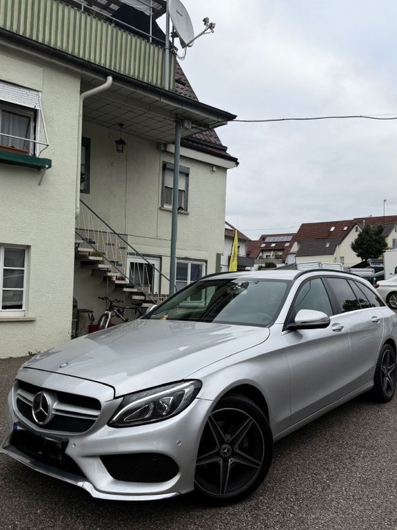 Mercedes-Benz C 220 180.000 km 14.000 € Korntal-Münchingen 70825