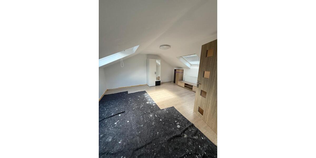 Dachgeschoßwohnung Kernen im Remstal - 1.5 Zimmer, 50 m&sup2;, 1.000&euro; | Angebot:25919121