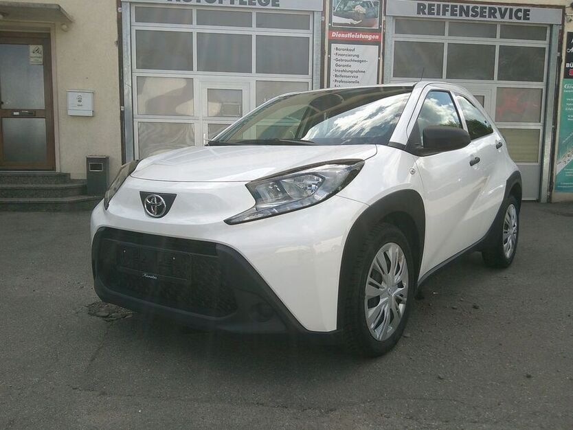 Aygo (X)