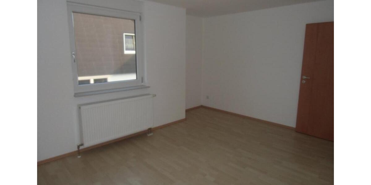 Doppelhaushälfte Tamm - 7 Zimmer, 186 m&sup2;, 890.000&euro; | Angebot:24327518