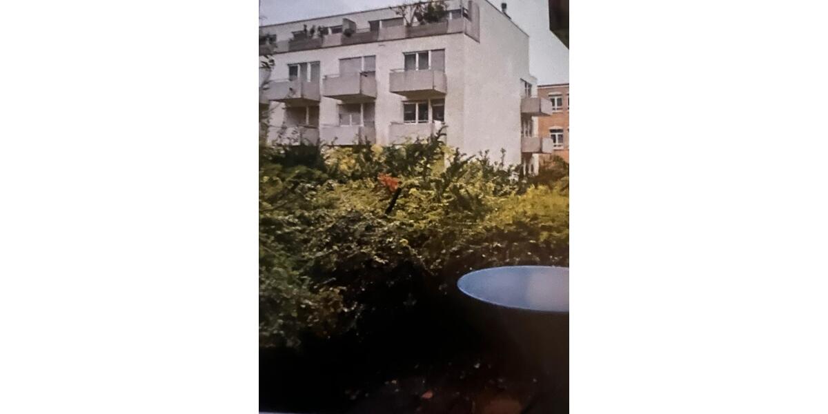 Hochparterre Stuttgart Stuttgart-West - 1 Zimmer, 26 m&sup2;, 920&euro; | Angebot:26238436