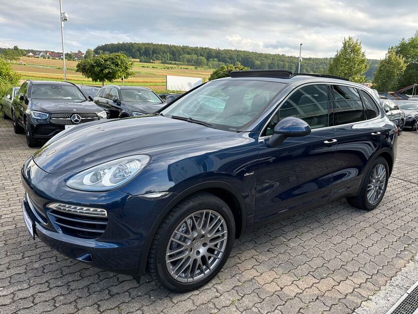 Porsche Cayenne 230.000 km 17.900 € Simmozheim/Stuttgart 75397