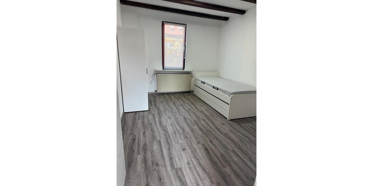 Erdgeschoßwohnung Pforzheim Eutingen - 3 Zimmer, 69 m&sup2;, 950&euro; | Angebot:25967871