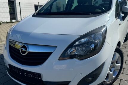 Opel Meriva 150.000 km 3.480 € Holzgerlingen 71088