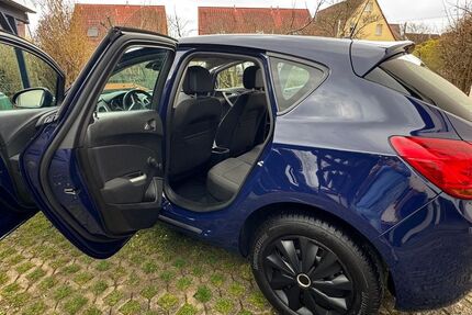 Opel Astra 152.600 km 3.800 &euro; Ditzingen 71254