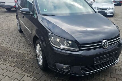 VW Touran 234.821 km 8.300 &euro; schömberg 75328
