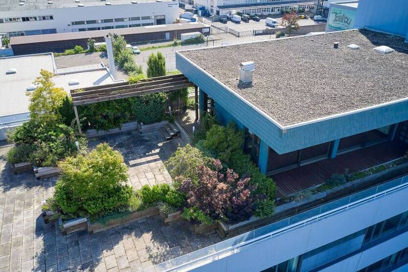 Penthousebüro mit Weitblick - All-in-Miete