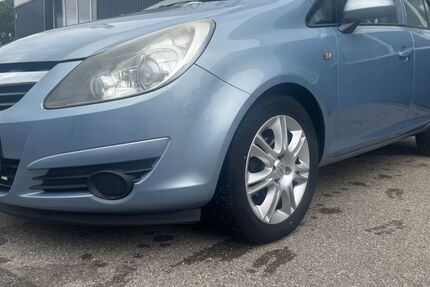 Opel Corsa 183.000 km 1.990 € Asperg / Stuttgart 71679