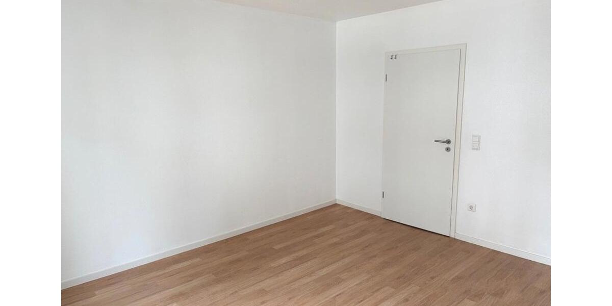 Etagenwohnung Esslingen am Neckar Brühl - 3 Zimmer, 77 m&sup2;, 1.155&euro; | Angebot:27535626