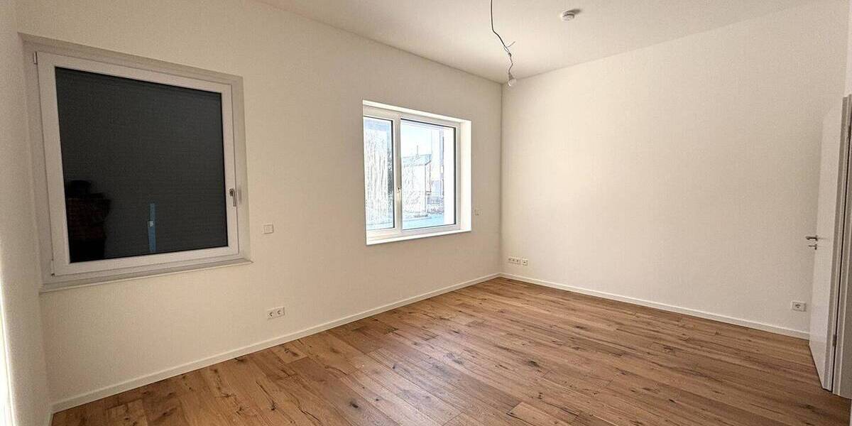 Etagenwohnung Sindelfingen Mitte - 2 Zimmer, 89 m&sup2;, 1.280&euro; | Angebot:26190952