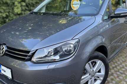 VW Touran 117.300 km 9.690 &euro; Reutlingen 72766