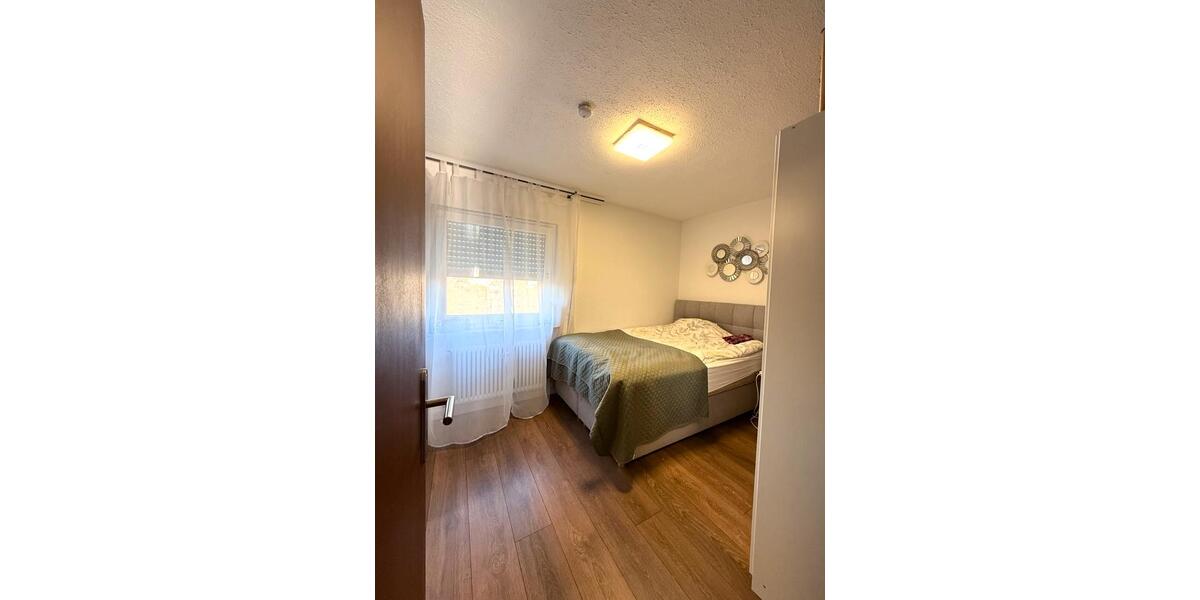 Etagenwohnung Sachsenheim - 3 Zimmer, 83 m&sup2;, 319.000&euro; | Angebot:25883502