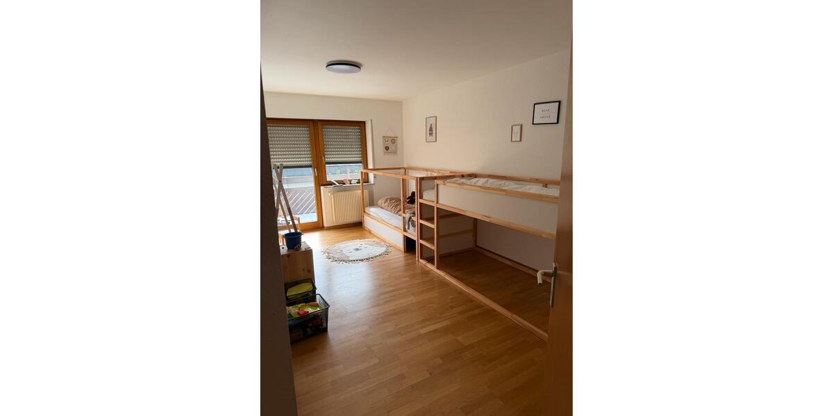Etagenwohnung Leinfelden-Echterdingen Echterdingen - 3 Zimmer, 89 m&sup2;, 1.250&euro; | Angebot:27625070