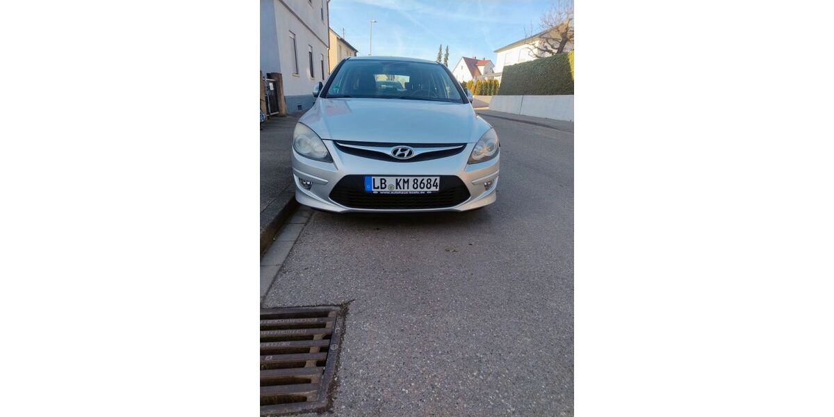 Hyundai i30 192.500 km 4.100 &euro; Markgröningen 71706