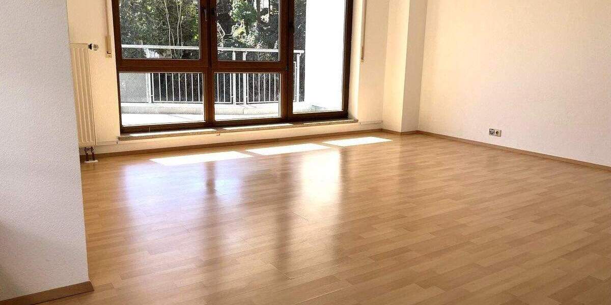 Etagenwohnung Leonberg Höfingen - 2 Zimmer, 60 m&sup2;, 224.000&euro; | Angebot:25701209