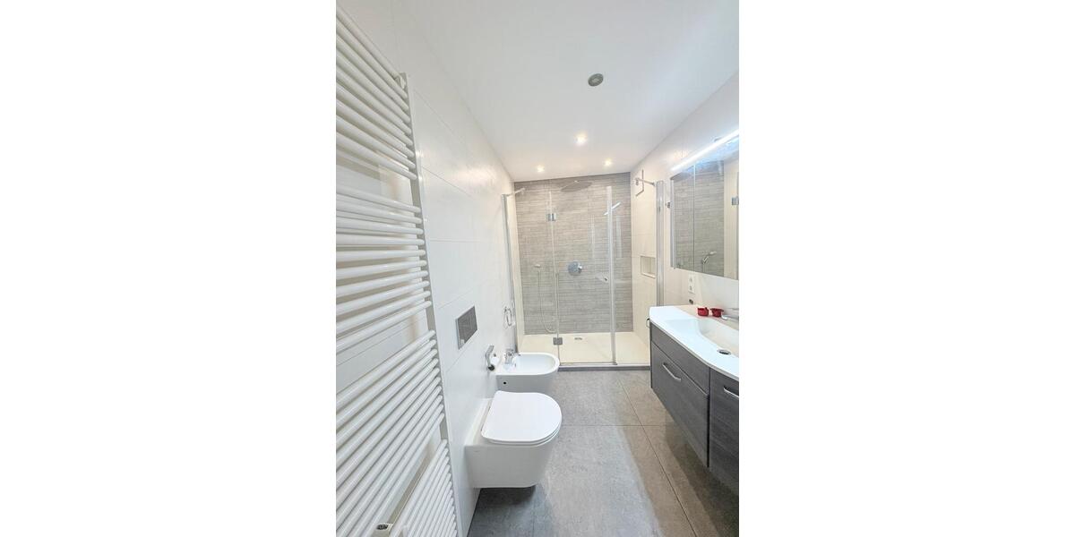 Hochparterre Stuttgart Bad Cannstatt - 3 Zimmer, 87 m&sup2;, 400.000&euro; | Angebot:27076984