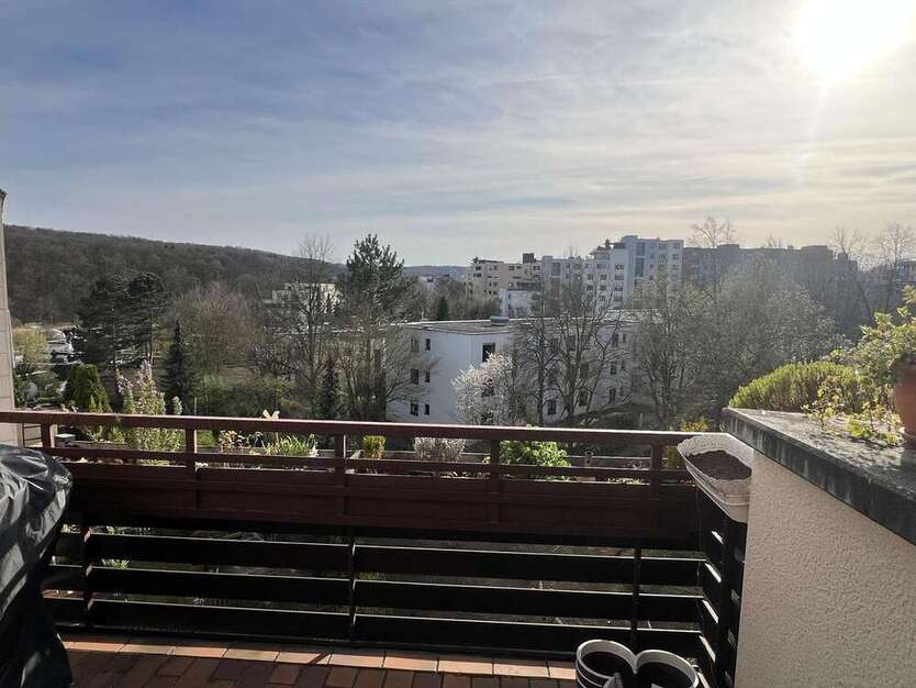 Wohnung zum Kaufen in Weilimdorf 550.000 € 118.6 m²