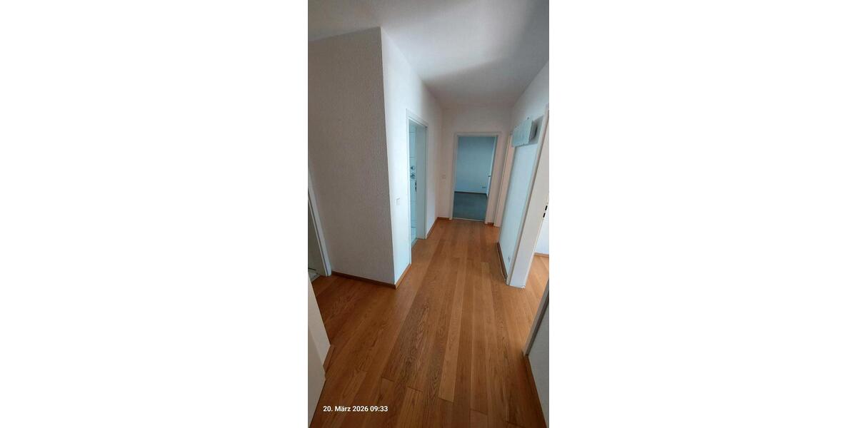 Dachgeschoßwohnung Stuttgart Stuttgart-Ost - 2 Zimmer, 64 m&sup2;, 870&euro; | Angebot:25831256
