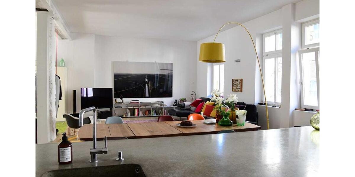 Loft 125 qm im Zentrum von Stuttgart Wohnen oder und Gewerbe 2 zimmer