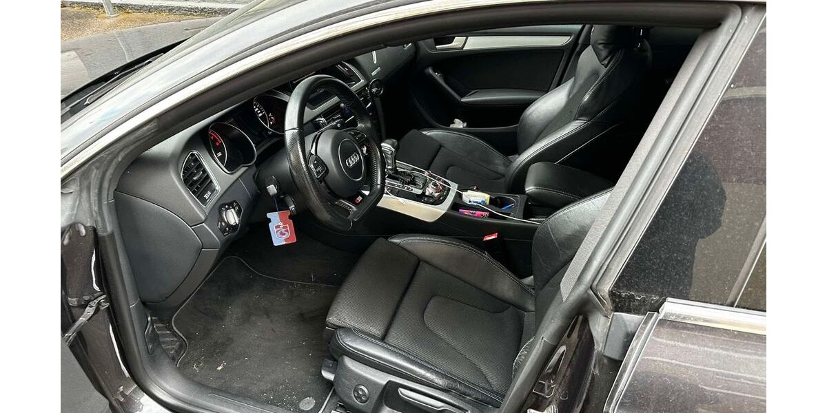 Audi A5 187.000 km 8.900 &euro; Stuttgart 70188