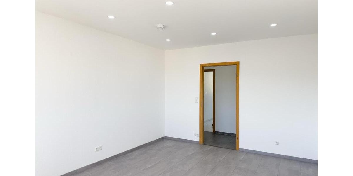 Etagenwohnung Neuhausen auf den Fildern - 3 Zimmer, 69 m&sup2;, 950&euro; | Angebot:24742816