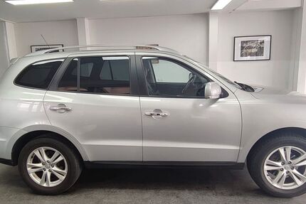 Hyundai SANTA FE 200.000 km 7.400 &euro; Asperg/Ludwigsburg bei Stuttgart 71679