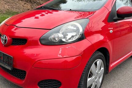 Toyota Aygo (X) 225.000 km 899 € Altensteig 72213