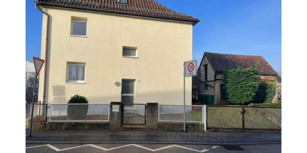 Einfamilienhaus Pforzheim Eutingen - 6 Zimmer, 118 m&sup2;, 330.000&euro; | Angebot:25097562
