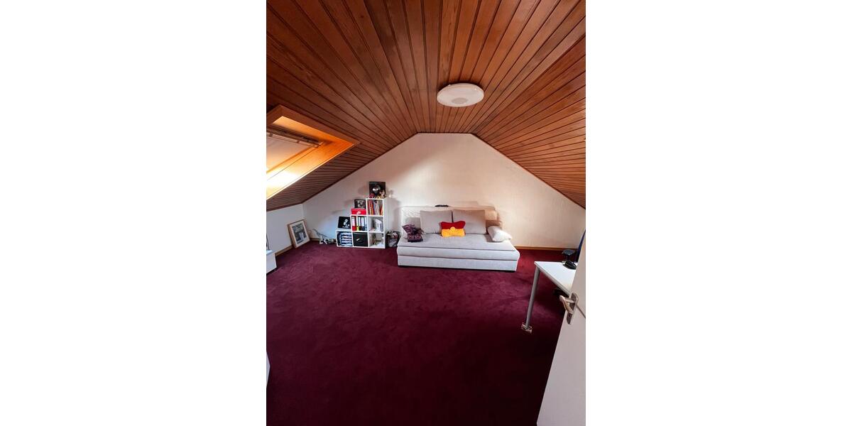 Reihenhaus Ludwigsburg Oßweil - 5 Zimmer, 125 m&sup2;, 610.000&euro; | Angebot:24707967