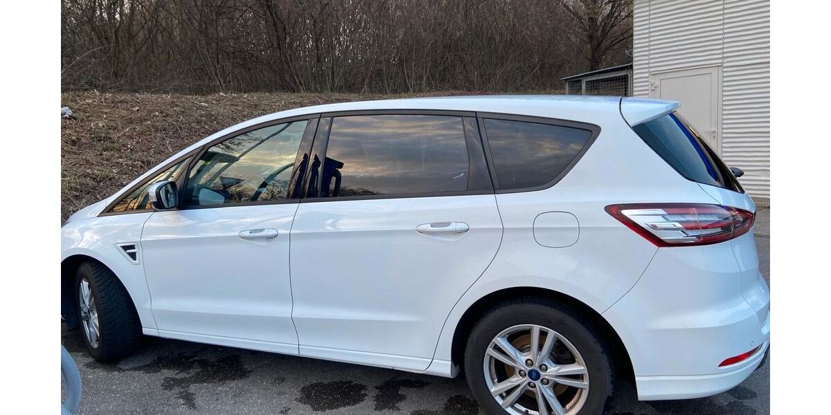 Ford S-Max 115.500 km 11.700 &euro; Reutlingen 72760
